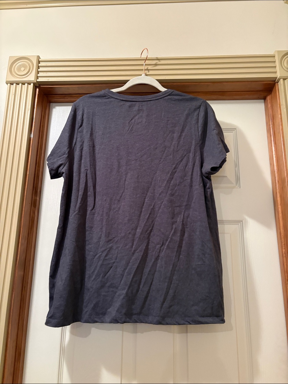 Sonoma Black Short-Sleeve V-Neck Tee with Red and Gray Floral Wing Graphic - Picture 3 of 3
